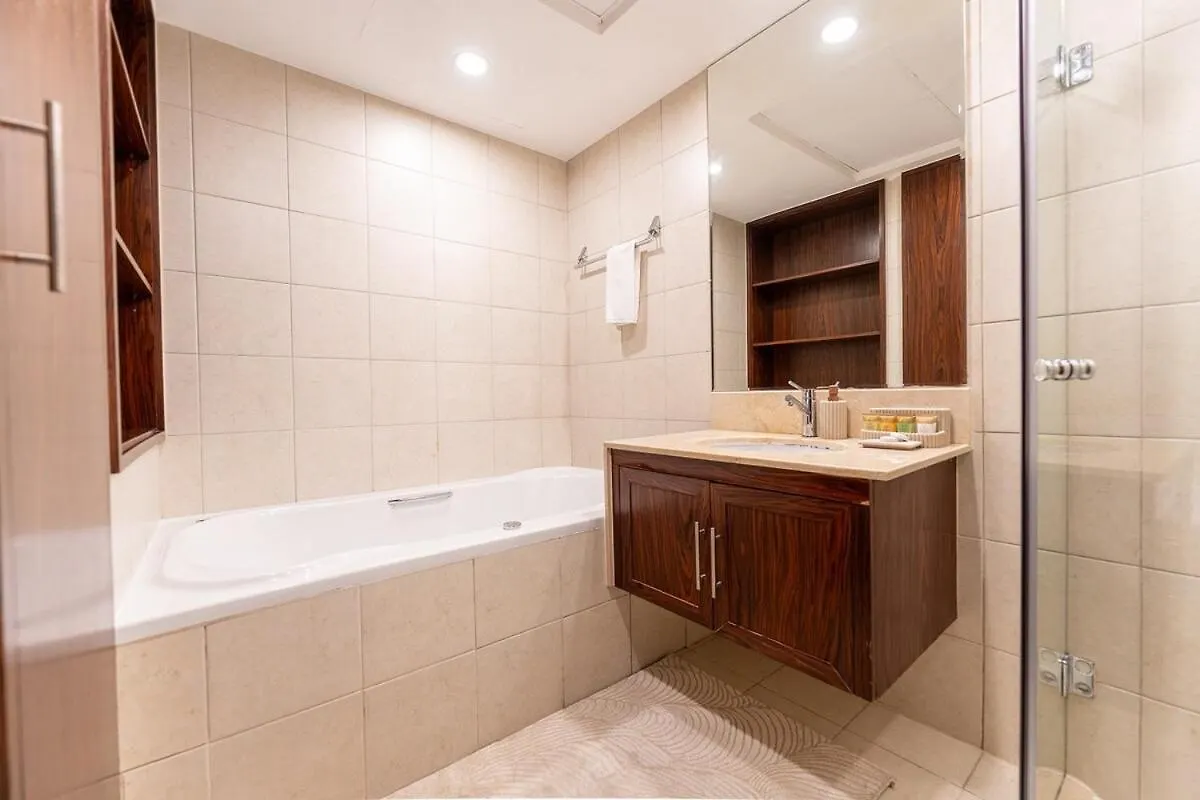 Chic 1-Bedroom Getaway With Downtown Living Charm Дубай
